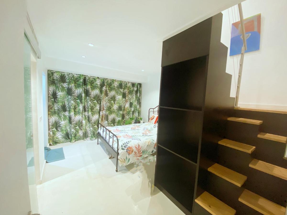 Hug Hotel2022 El Carrer del Canonge Dış mekan fotoğraf